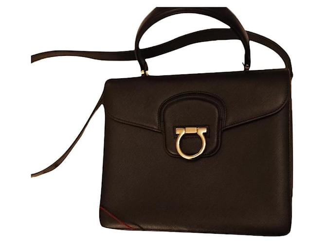 SALVATORE FERRAGAMO Ivory Patent Leather Solid Handbag – Labels Luxury