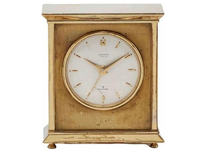 Hermès 1960de la vendimia 8 Reloj de mesa de días Dorado Gold hardware Metal  ref.766220