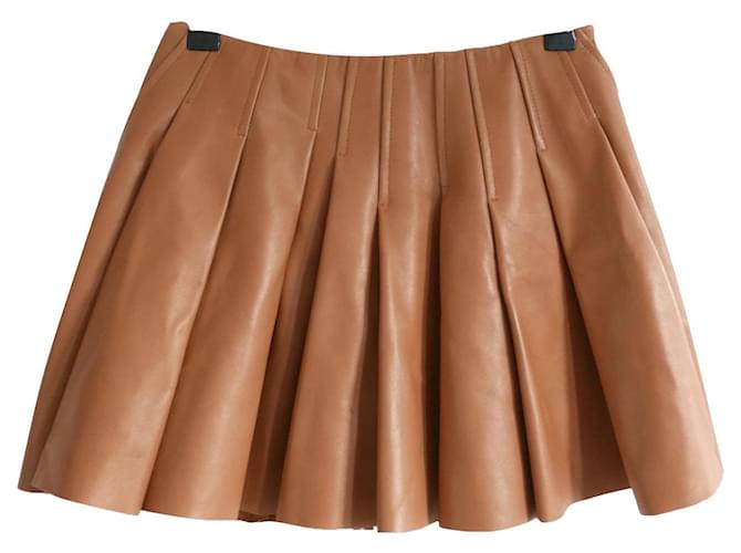 Alexander Mcqueen Mini-jupe plissée en cuir naturel Alexander Wang Caramel  ref.767295