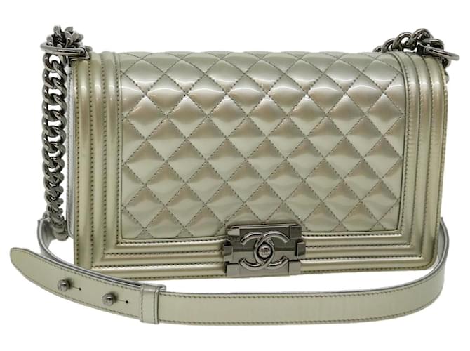 CHANEL Boy Chanel Chain Shoulder Bag Patent Leather Silver CC Auth 35292a Silvery  ref.770939