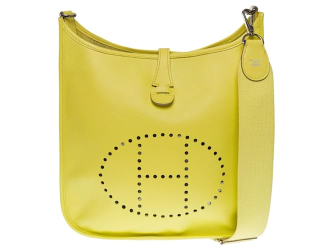 Hermès L’iconique et lumineux sac bandoulière Hermes Evelyne PM en cuir epsom jaune lime,  ref.771524