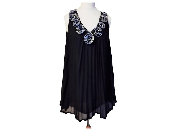 Yumi Kim YUMI TUNIKAKLEID KLEID RELIEF ROSETTEN Plissierte RÜCKENVERSCHLÜSSE S M/L ODER S 42 Schwarz