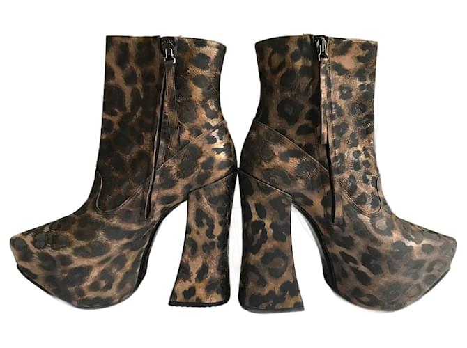 Vivienne Westwood botas de tornozelo Estampa de leopardo Couro  ref.773194