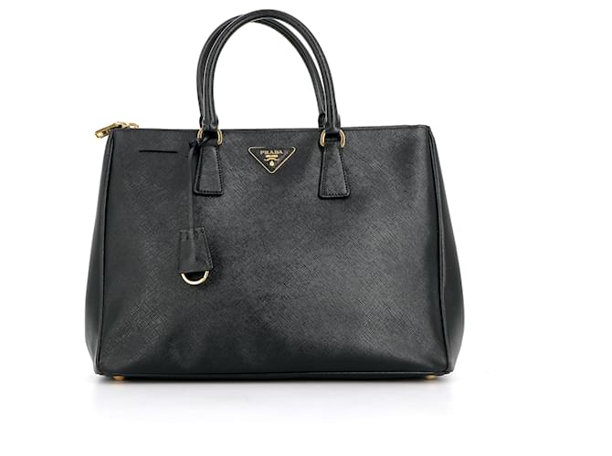 Prada hotsell saffiano 35