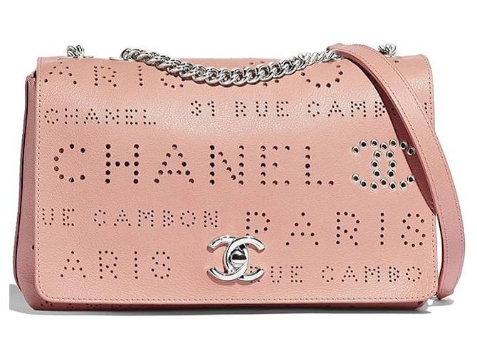 Chanel 2019 Borsa con patta classica con occhiello e logo Rosa Pelle  ref.774980