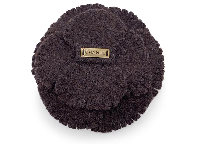 Chanel Vintage Rare Brown Wool Camelia Flower Camellia Brooch Pin  ref.775040