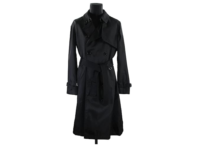 Burberry coat 38 Black  - Joli Closet