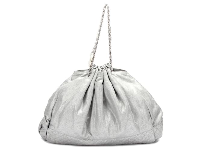 Chanel Melrose Cabas Einkaufstasche Silber Leinen Leinwand  ref.776008