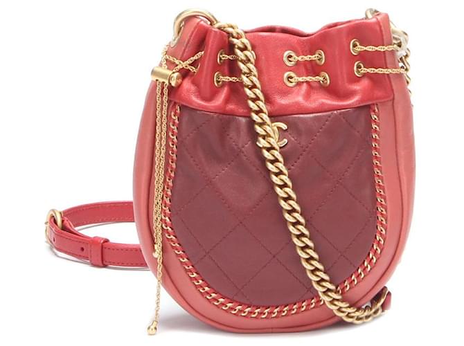 Chanel CC Quilted Drawstring Bucket Bag Red Leather Lambskin  ref.776009