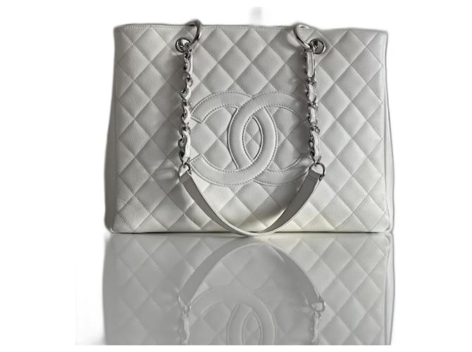 Chanel GST white Leather  ref.776392