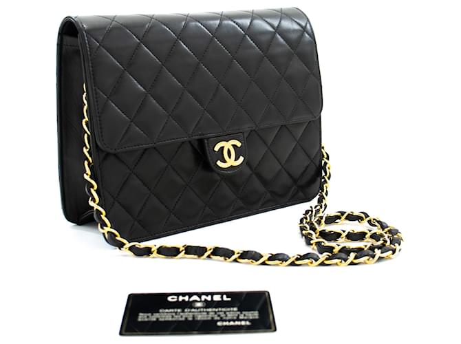 CHANEL Small Chain Shoulder Bag Clutch Black Quilted Flap Lambskin Leather  ref.776520