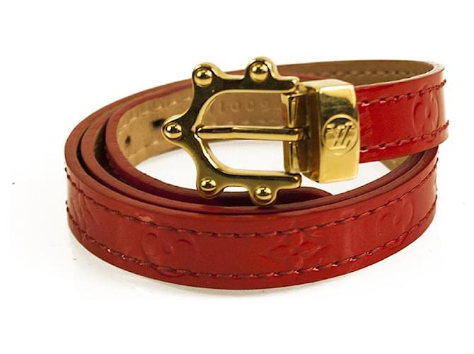 LOUIS VUITTON Red Pomme Vernis Triple Tour Armband Red Multi Wrap Gold-Hardware Rot Leder  ref.776748