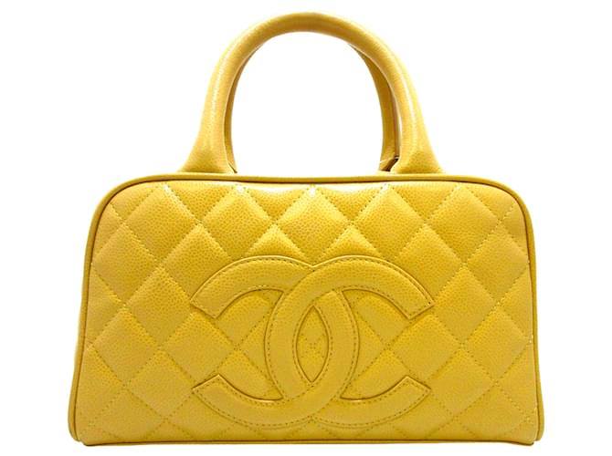 Timeless Chanel Yellow Caviar CC Zeitlose Handtasche Gelb Leder  ref.777096