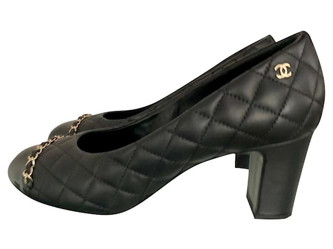 Chanel Heels Black Leather  ref.778163