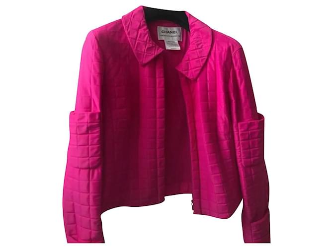 Chanel Gesteppte rosa Bomberjacke Pink Elasthan Polyamid Nylon Polyurethan  ref.778326