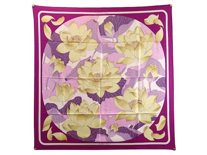 Hermès VINTAGE HERMES FOULARD LOTUS FLOWERS 1Era Edition 1976 SILK FUSHIA SCARF Fuschia  ref.778612