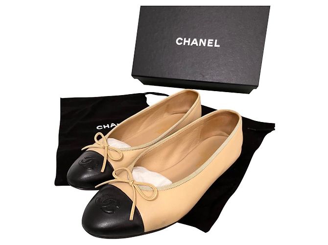 Chanel Sapatilhas de ballet Bege