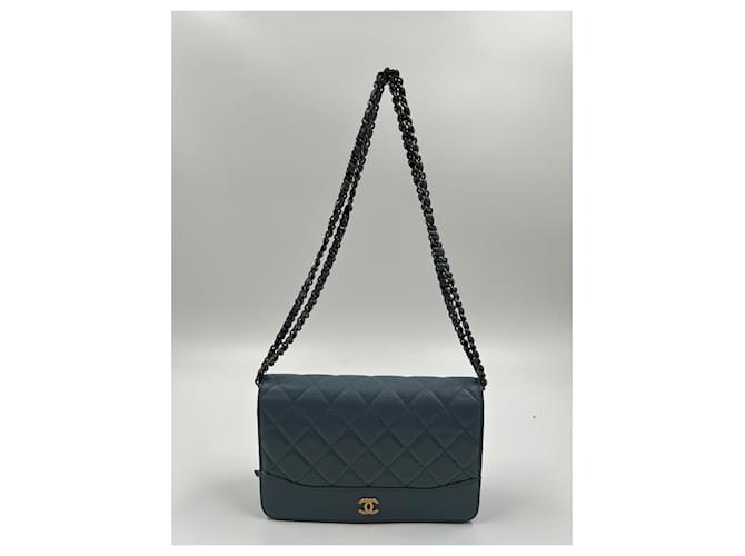 Bolsa transversal Chanel azul  ref.780933