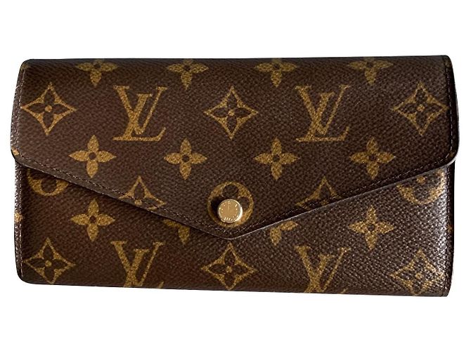 Louis Vuitton Sarah Wallet Monogram