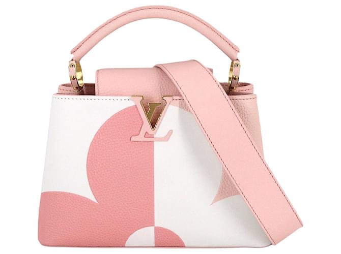 Capucines leather crossbody bag Louis Vuitton Pink in Leather