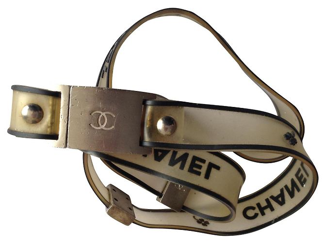 Chanel transparenter Kunststoffgürtel mit silberner Schnalle 85 cm