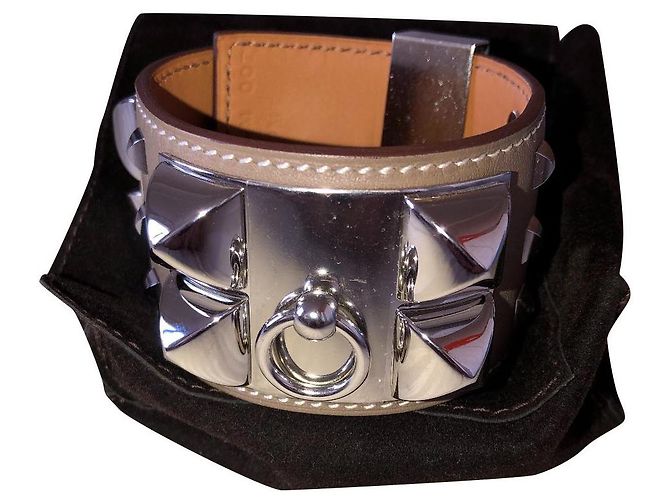 Pulseira Hermès Coleira de cachorro bege em couro