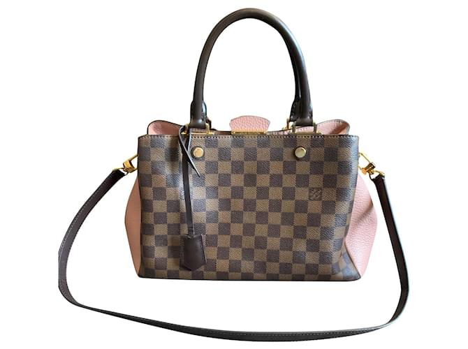 Louis Vuitton Brittany handbag Cloth ref.784172 - Joli Closet