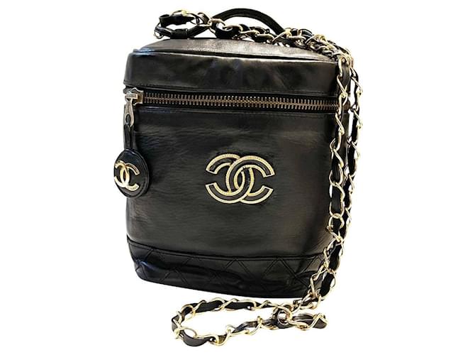 Chanel VANITY CASE Black Leather  ref.784346