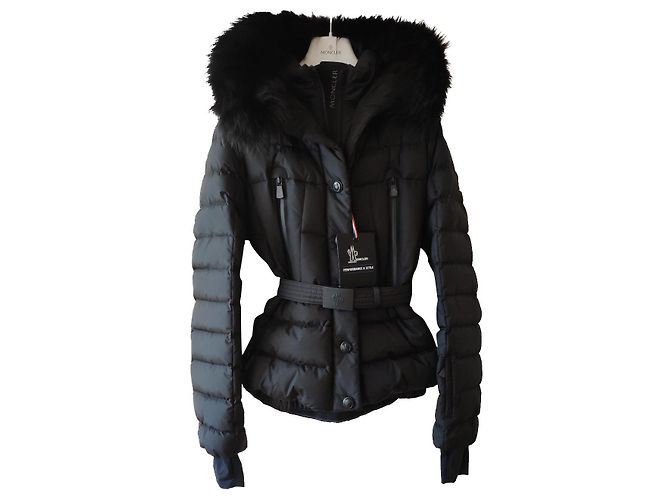 MONCLER BEVERLEY PIUMINO CORTO Nero