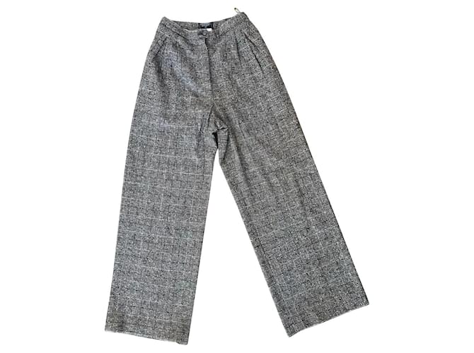 Chanel Un pantalon, leggings Laine Marron  ref.788048