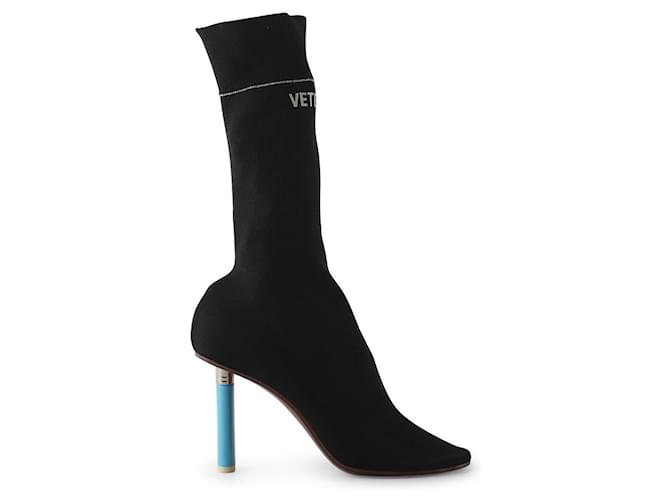 Amazon Jungle høflighed overraskelse Vêtements Vetements Blue Lighter Heel Sock Boots Black Polyester ref.790810  - Joli Closet
