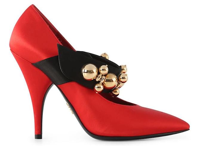 Tendero Eliminación Hueso Zapatos de tacón puntiagudos adornados con satén rojo de Prada Roja  ref.790838 - Joli Closet