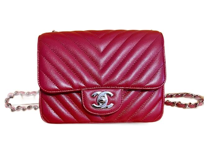 Chanel Timeless Cuir Rouge  ref.790988