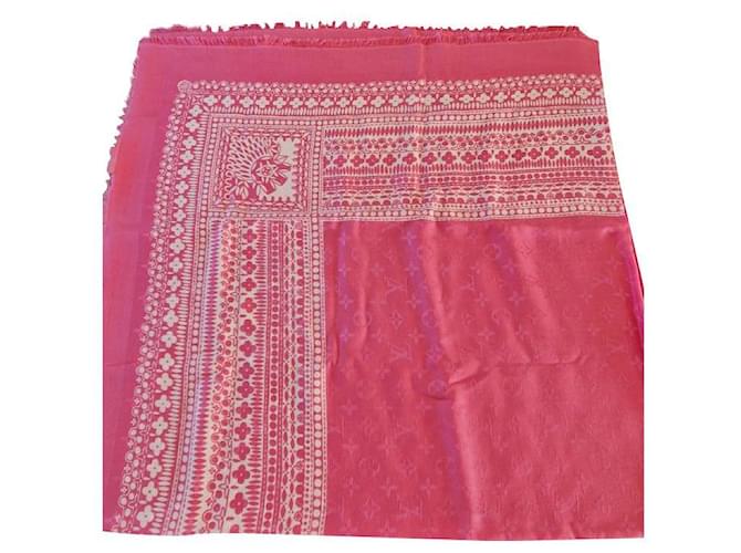 Louis Vuitton Self monogram scarves Pink Silk  ref.791327