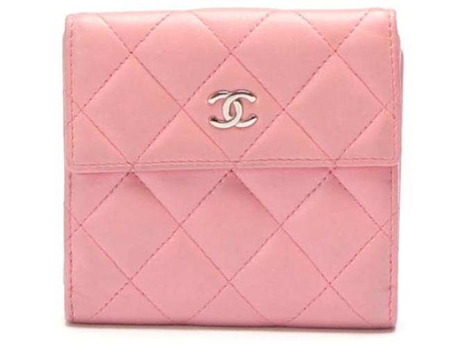 Chanel Leather Compact Wallet Pink Pony-style calfskin  ref.791719