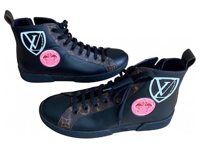Louis Vuitton High top sneakers Black Leather  ref.793728