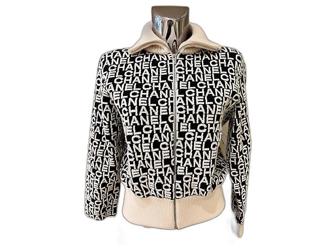 Chanel Cardigan Black and White Wool