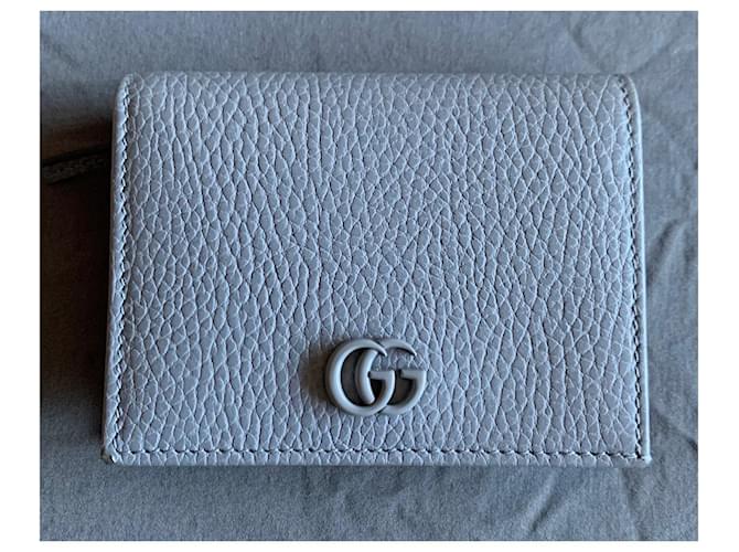 Gucci Portefeuille compact Cuir Gris  ref.794685