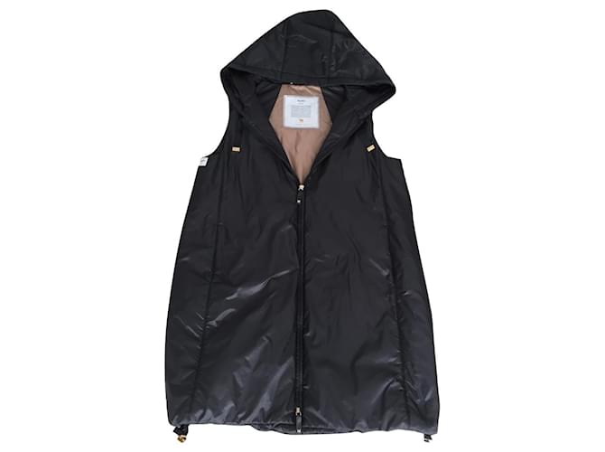 Max Mara Coats, Outerwear Black Polyester  ref.795463