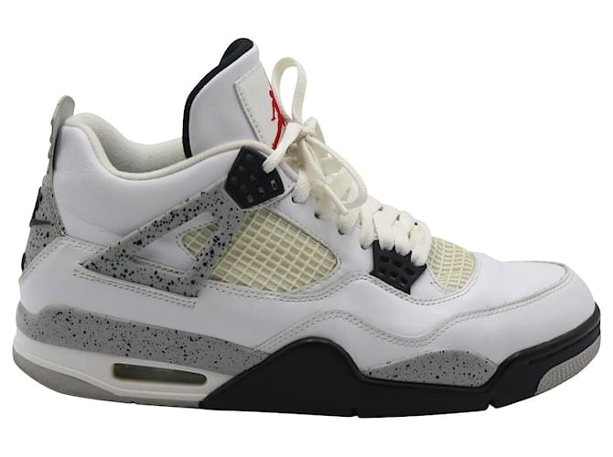 Autre Marque Nike Air Jordan 4 Retro High Top Sneakers in White Cement Leather  ref.795877