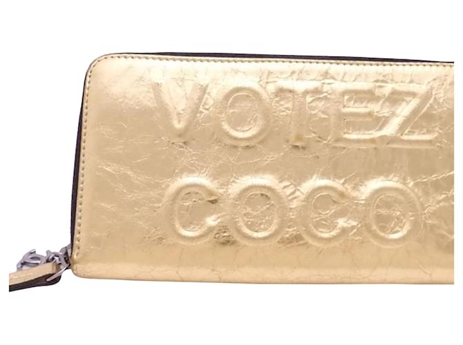 Chanel Coco Mark Golden Leather  ref.797703
