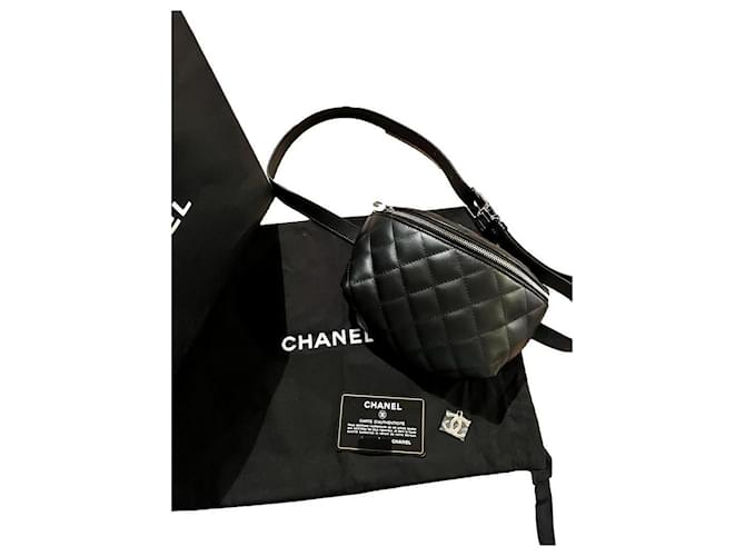 Riñonera Chanel Negro Cuero  ref.799434