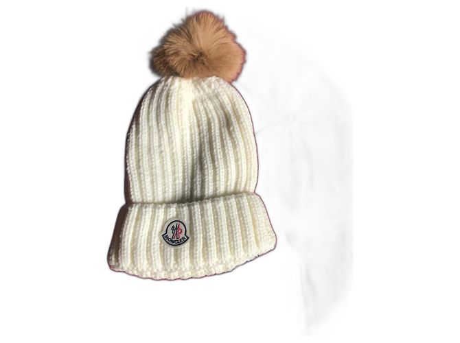 Moncler beanie eggshell wool