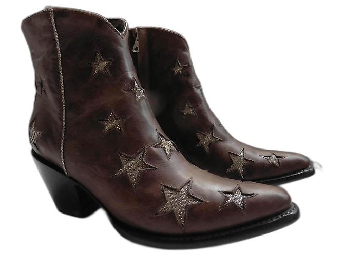 Botines Mexicana de piel marrón con estrellas plateadas Marrón oscuro