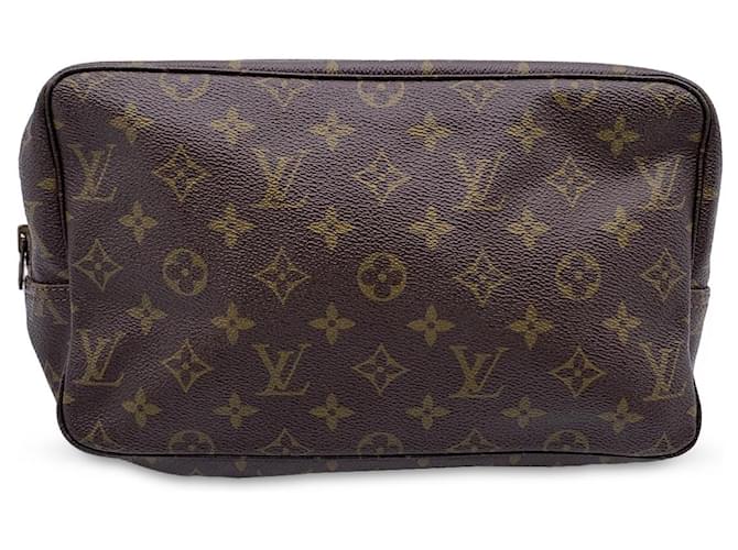 Braune Louis Vuitton Kosmetiktasche aus beschichtetem Segeltuch