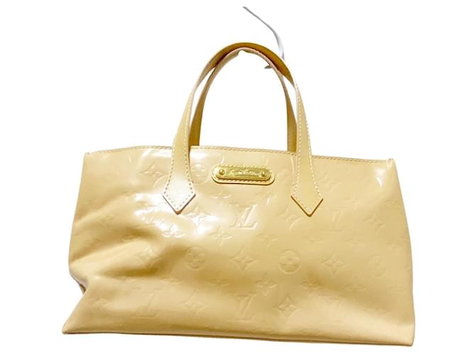 Louis Vuitton Wilshire Handbag in 2023