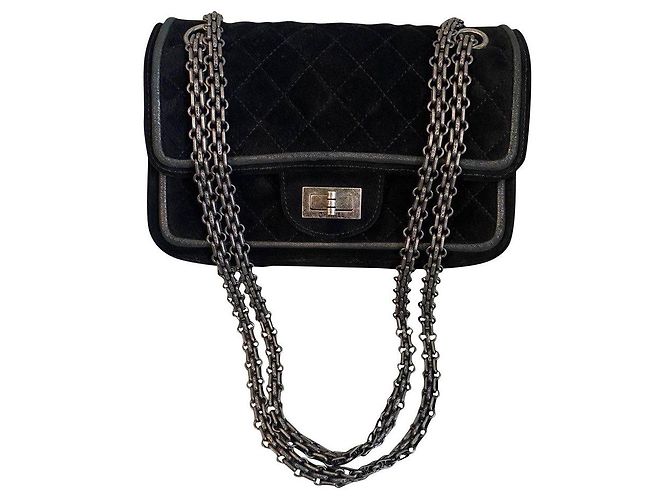 Bowling Borsa Chanel Reissue 2.55 in velluto nero
