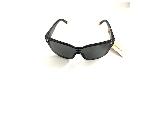 Louis Vuitton Sunglasses Black  ref.800866