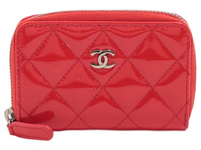 Carteira Chanel de couro envernizado vermelho  ref.801719