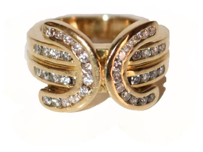 Autre Marque lined C Golden Yellow gold  ref.801865